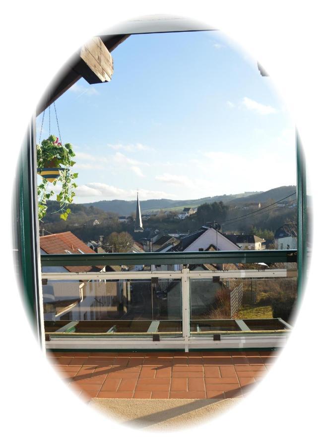 Ferienwohnung Auszeit Waxweiler Εξωτερικό φωτογραφία