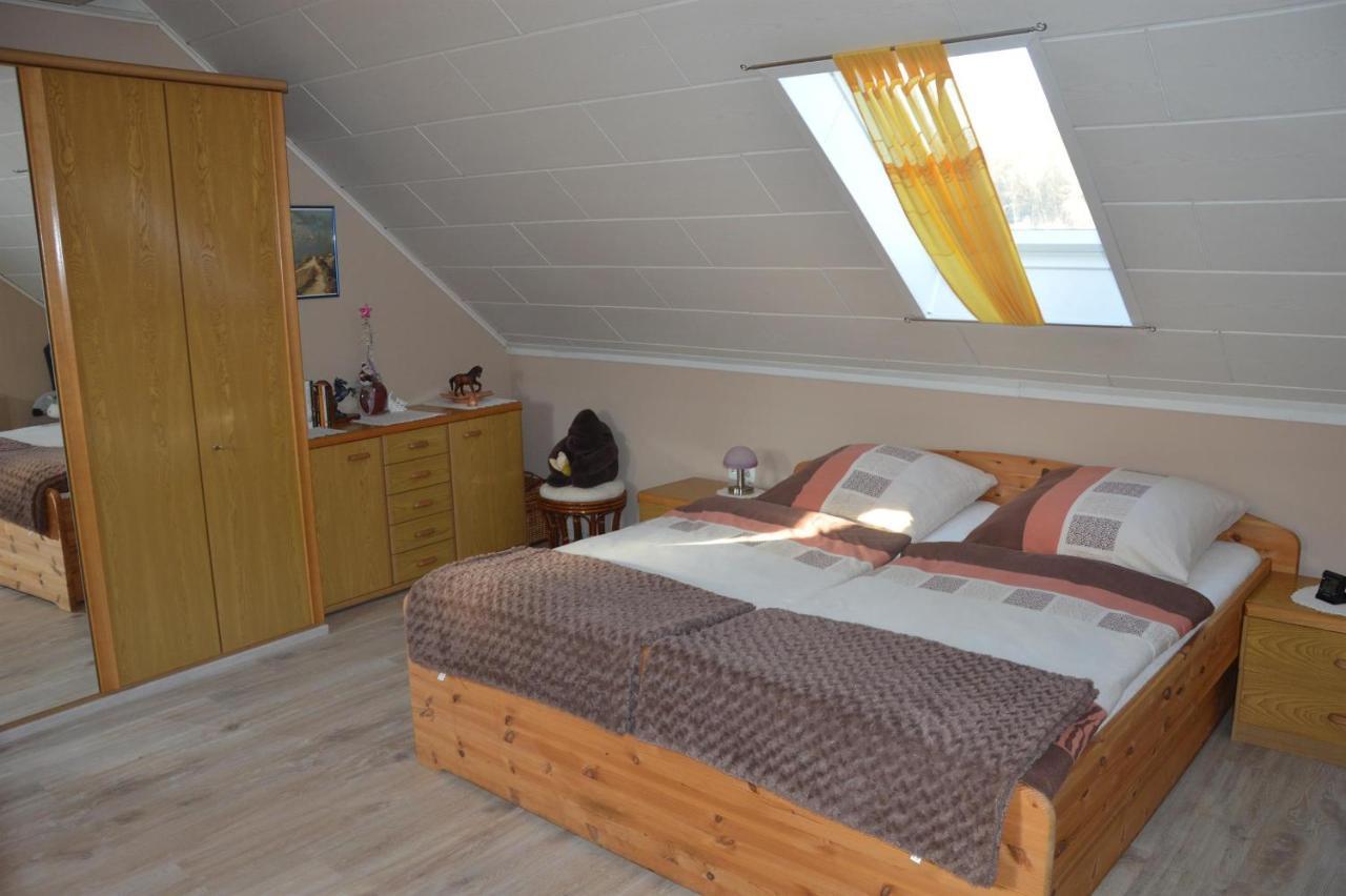 Ferienwohnung Auszeit Waxweiler Εξωτερικό φωτογραφία