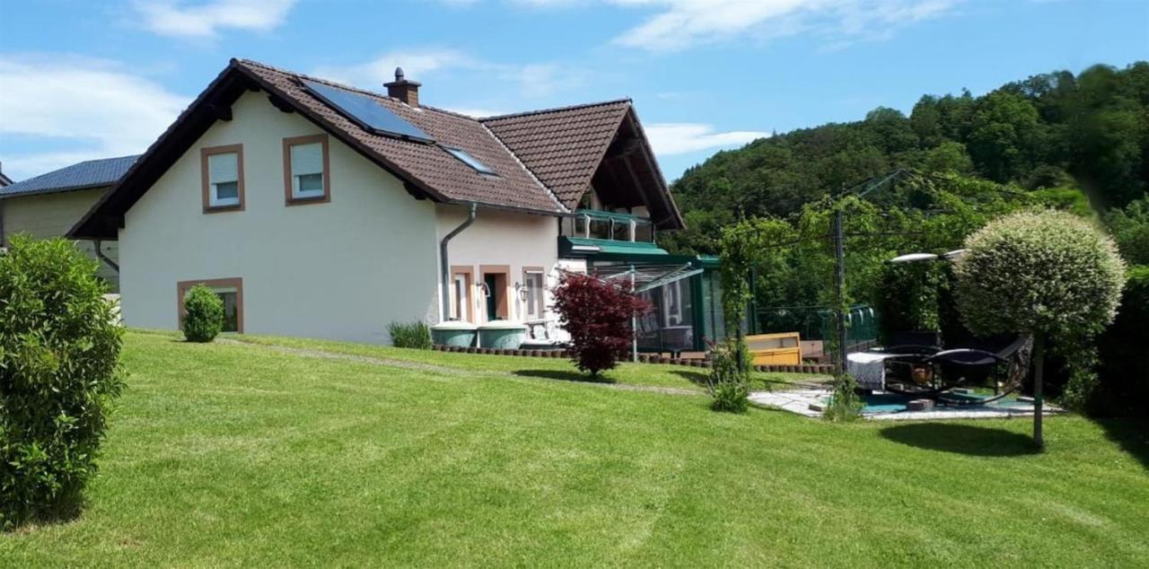 Ferienwohnung Auszeit Waxweiler Εξωτερικό φωτογραφία